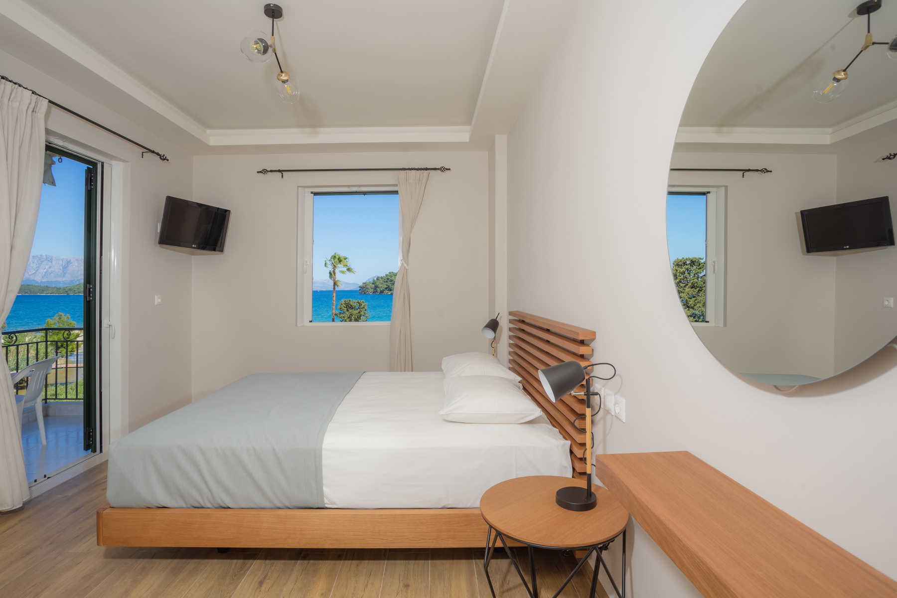 Studio#12 with full sea view